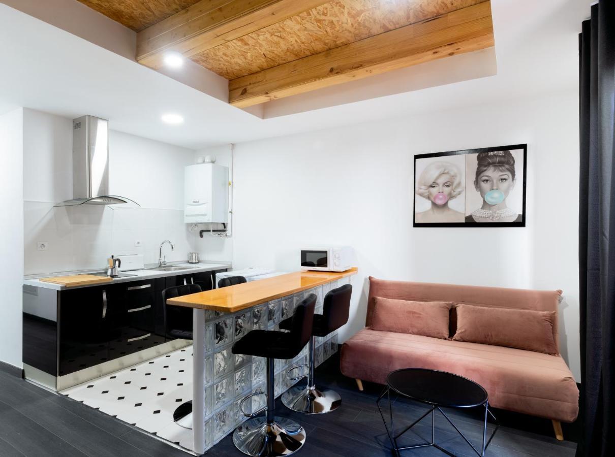 Housingleon - Five Rooms Εξωτερικό φωτογραφία